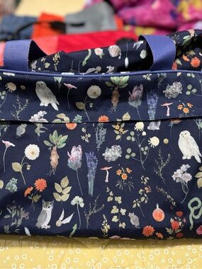 Pottery Barn Teen Navy Floral & Owl Print Tote